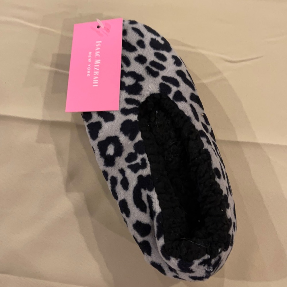 Women’s sock slippers